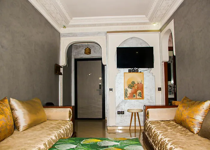 Julie\'S Private Apartment
